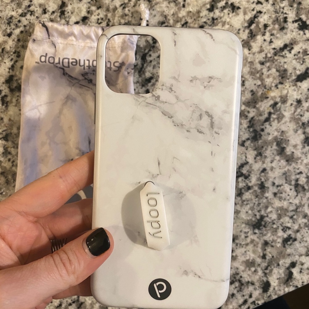 Loopy case (white marble) fits iPhone 11 Pro Max